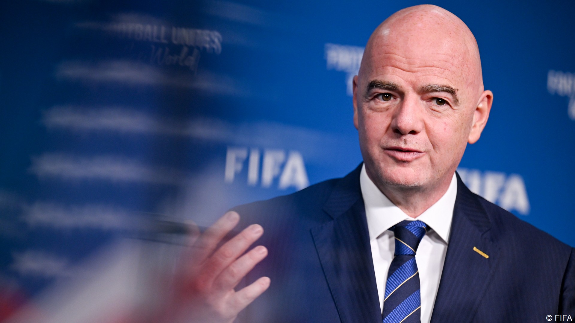 Football. La Suisse tourne le dos au Suisse Gianni Infantino