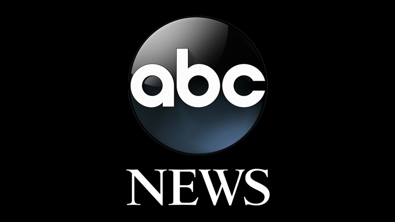 ABC News. La FIFA triple le prix de ses meilleures places pour la finale de la Coupe du monde
